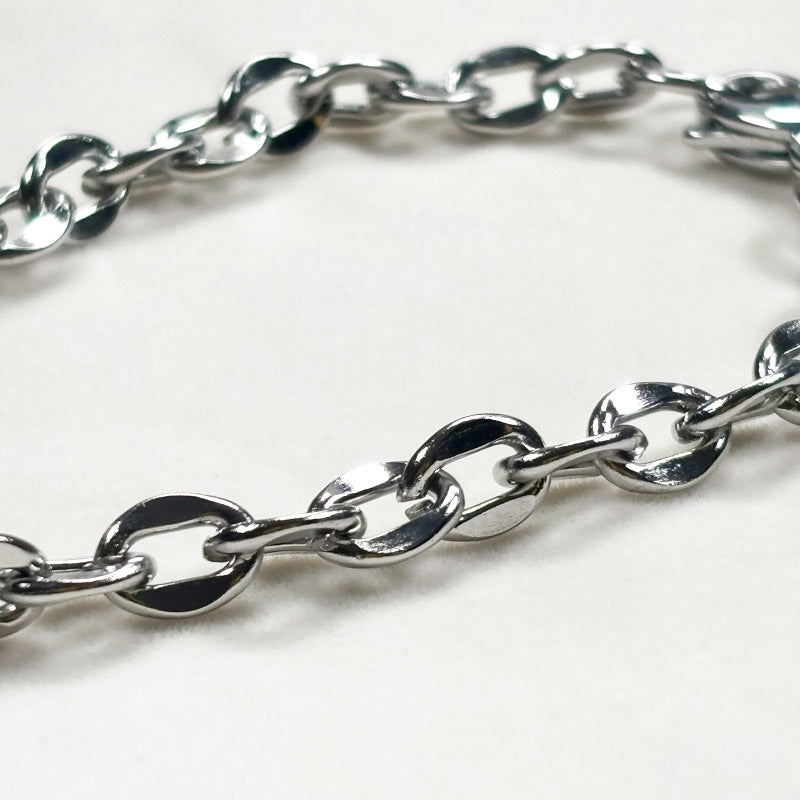 Lotus Dzi Bead Bracelet