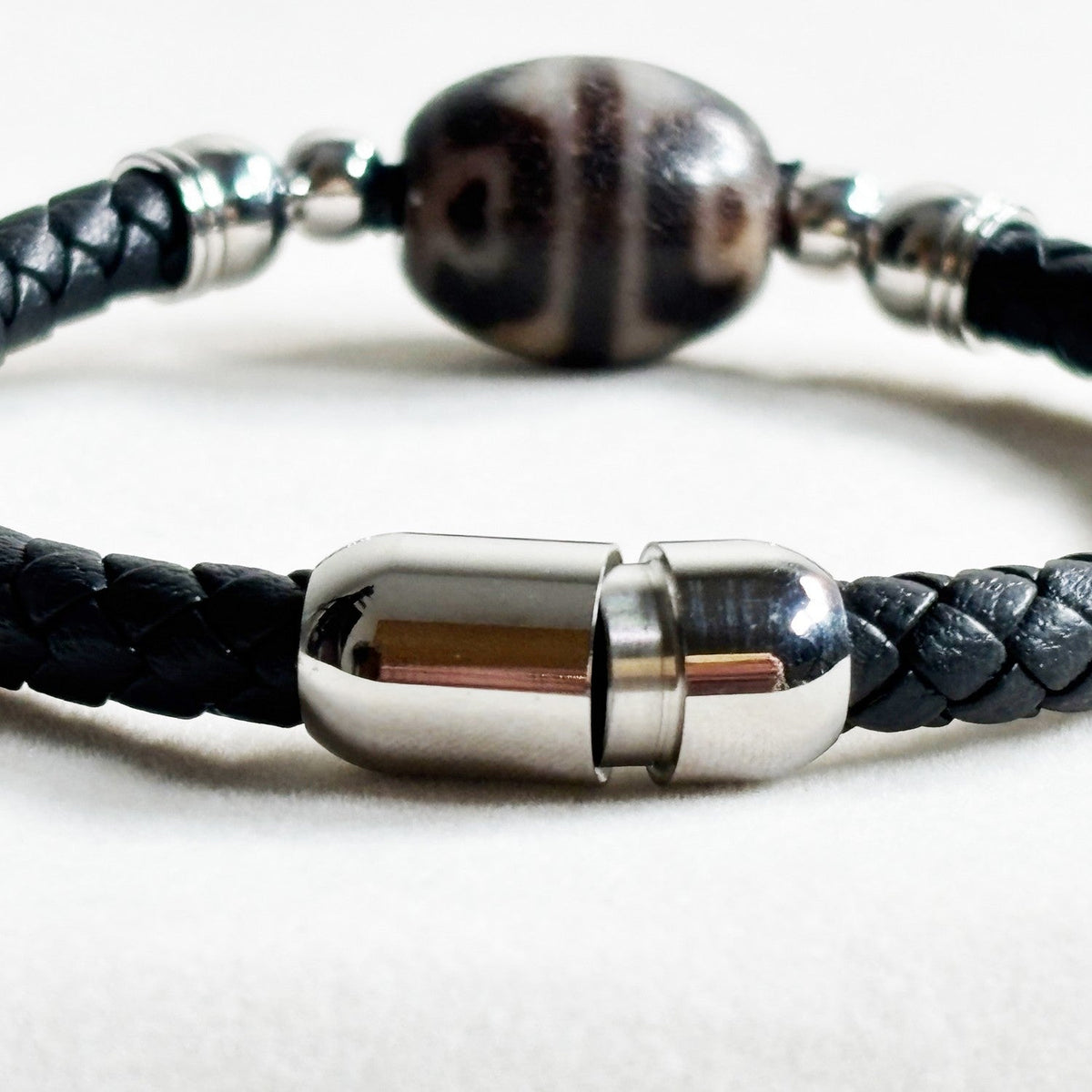 Lotus Tiger Tooth Dzi Bead w/ Leather Bangle