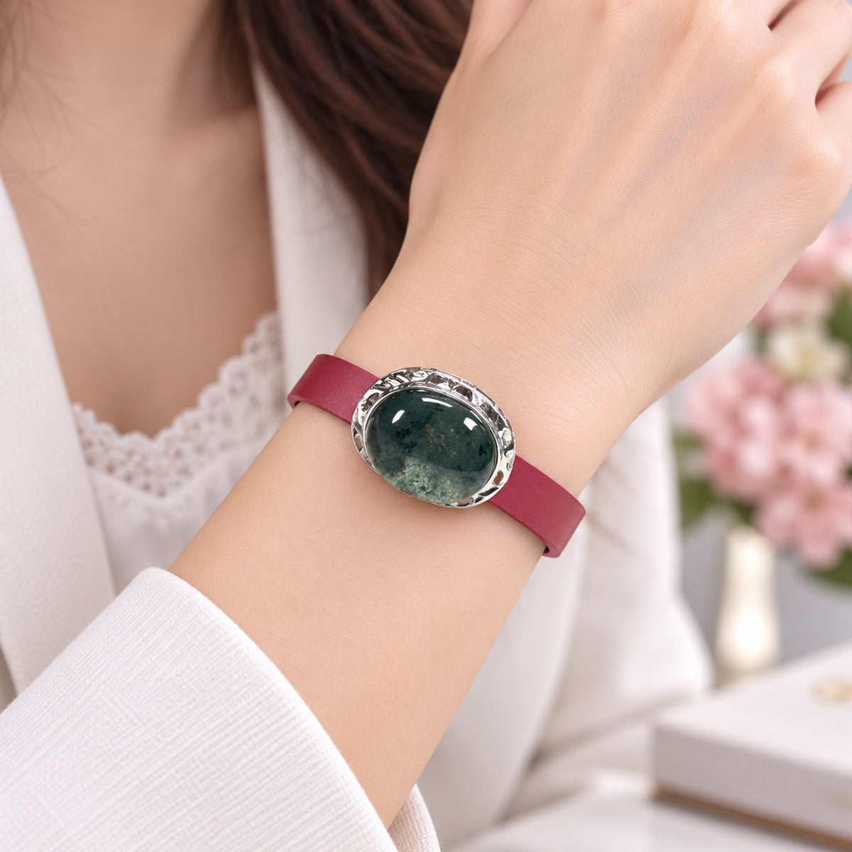 Green Phantom Starry Quartz Leather Bracelet