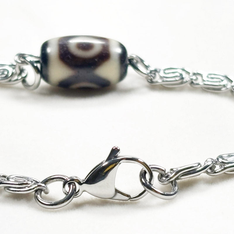 Lotus Three Eye Dzi Bead Bracelet