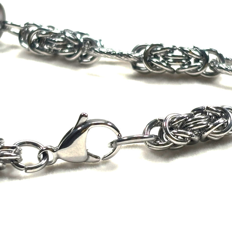 Black & White Dzi Bead Bracelet