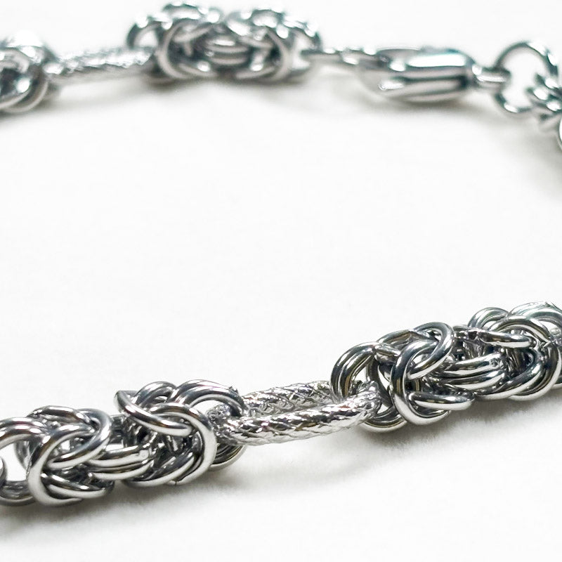 Black & White Dzi Bead Bracelet